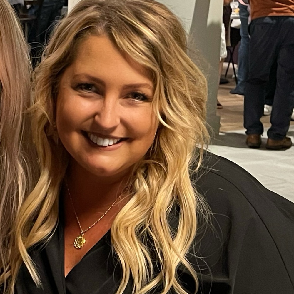 Meet your Posher, April